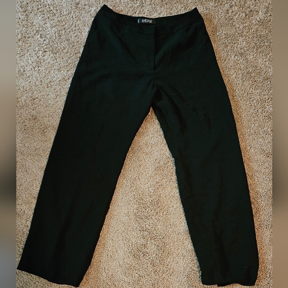 Kasper size 8p Flare black dress pants